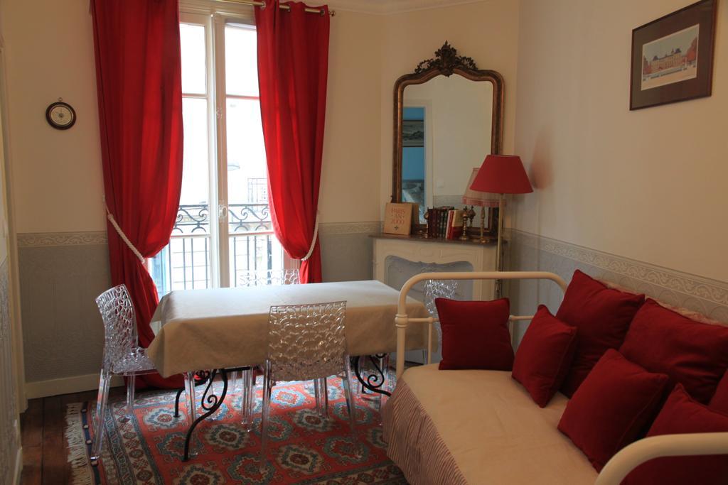 Apartment Lourmel Paris Room photo